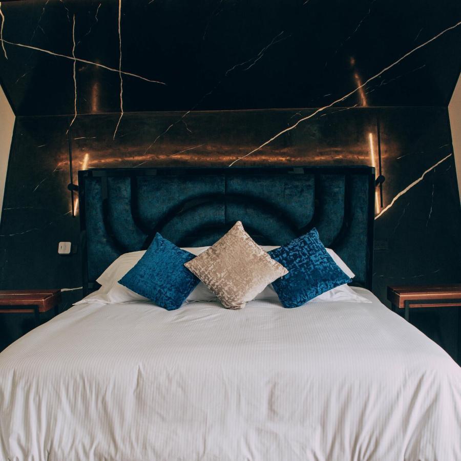 Oeroek Hotel Ріонегро Екстер'єр фото